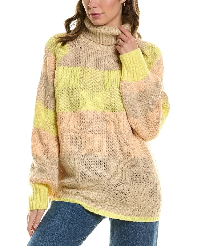 Soft Wear FATE Sweater
