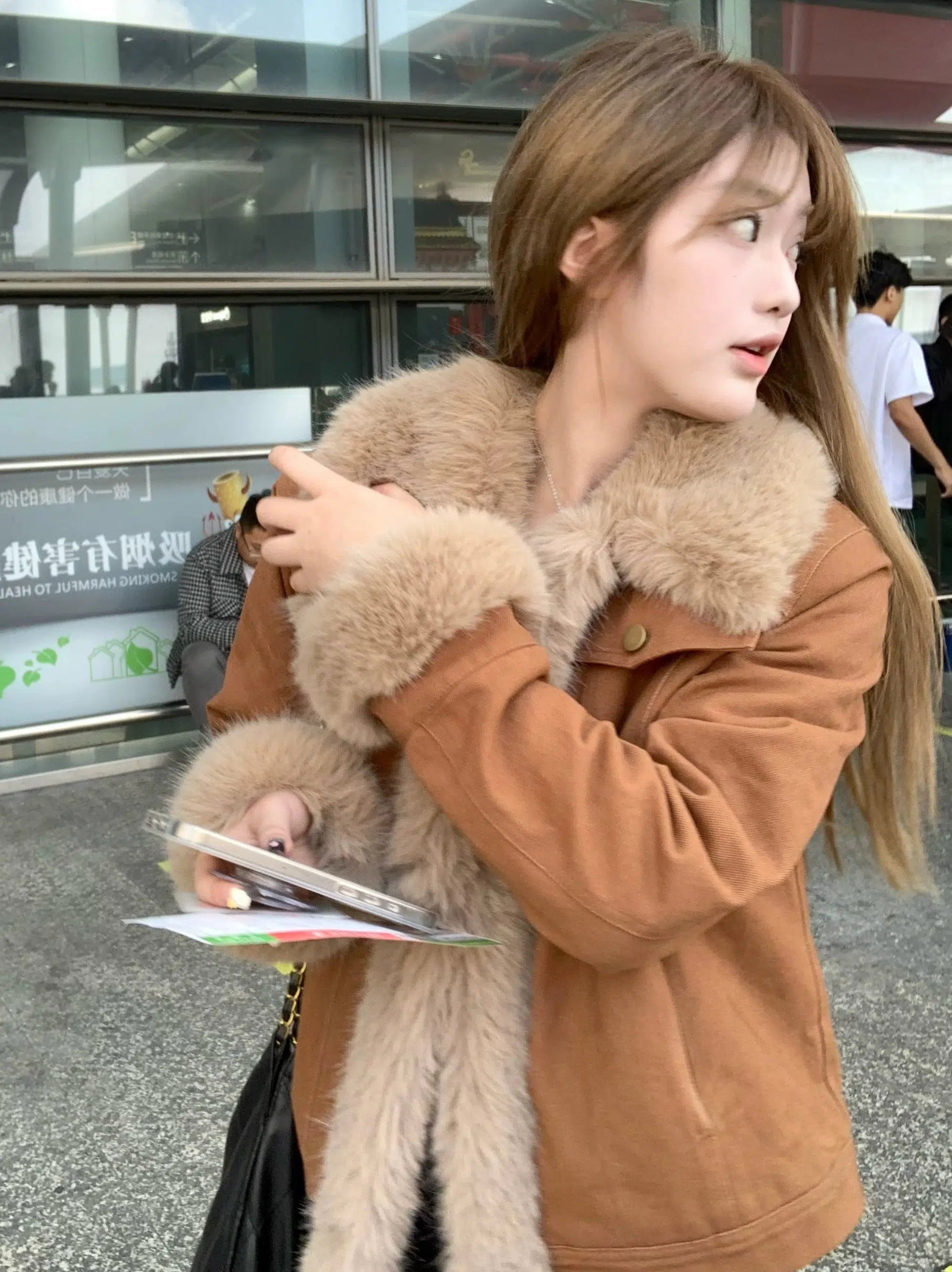 Autumn Selection Button Closure Faux Fur Collar Coat