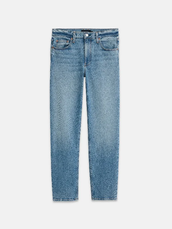 Comfortable Sweaters Amber Mid Rise Slim Jean