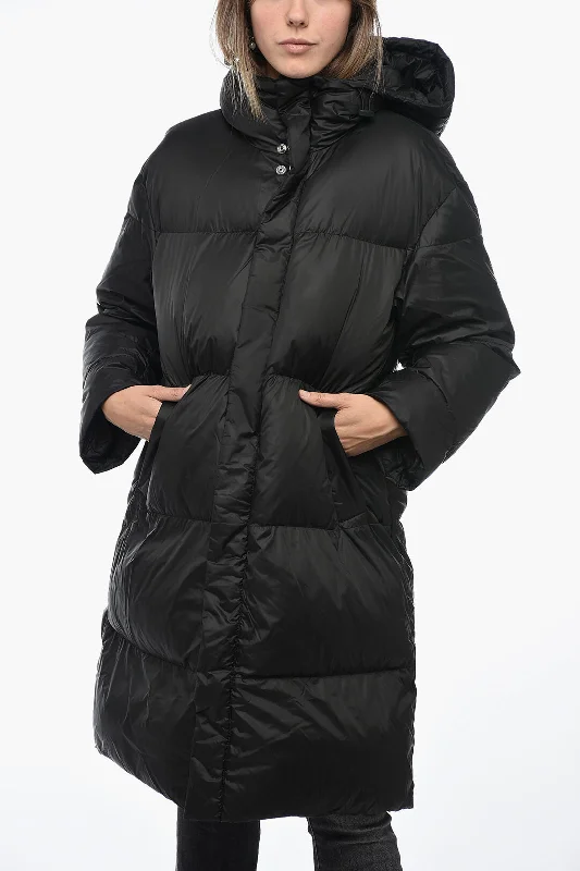 Stylish Fit Diesel W-TAKRY Down Jacket with Embossed Logo