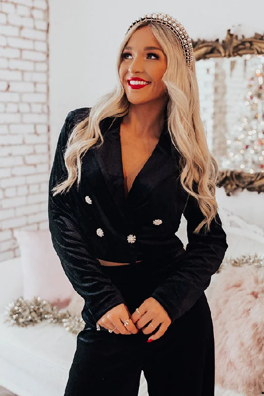 Bottom And Versatile Mistletoe and Magic Velvet Blazer
