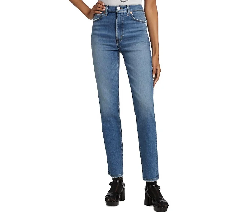 Comfortable And Casual 70S Straight Laguna Jeans In Blue Denim
