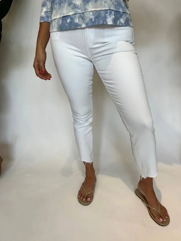 Casual Chic Outfits Denim Accent Jean In White