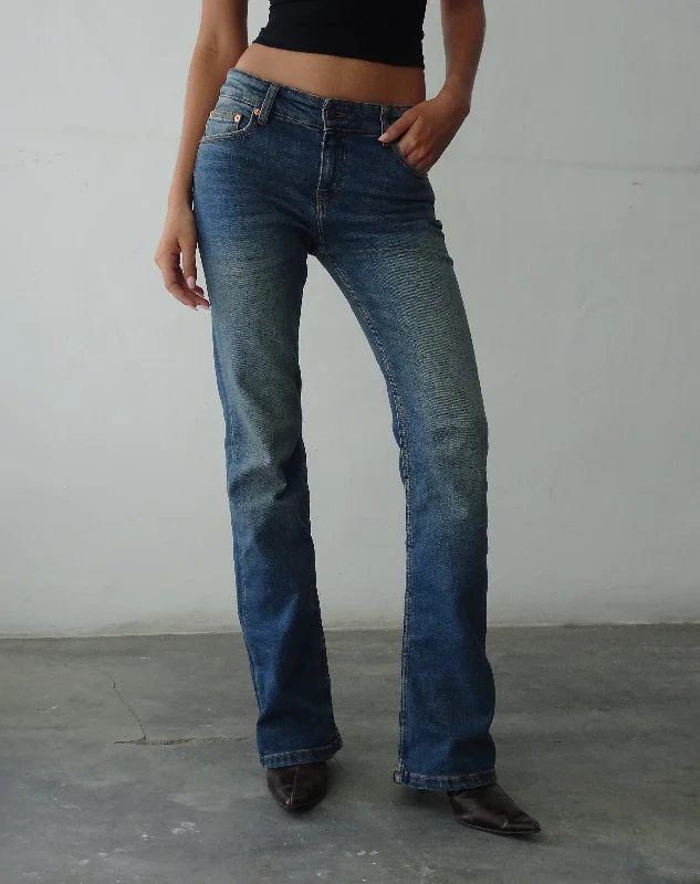 High-end Design Low Rise Bootleg Jeans in Mid Vintage Blue