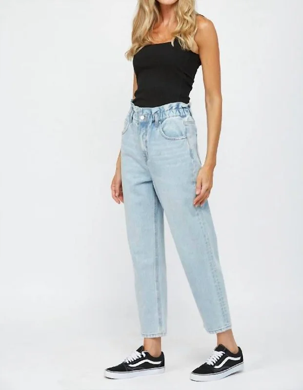 Comfortable Fitwear Paperbag Super High Rise Mom Jeans In Clandestine