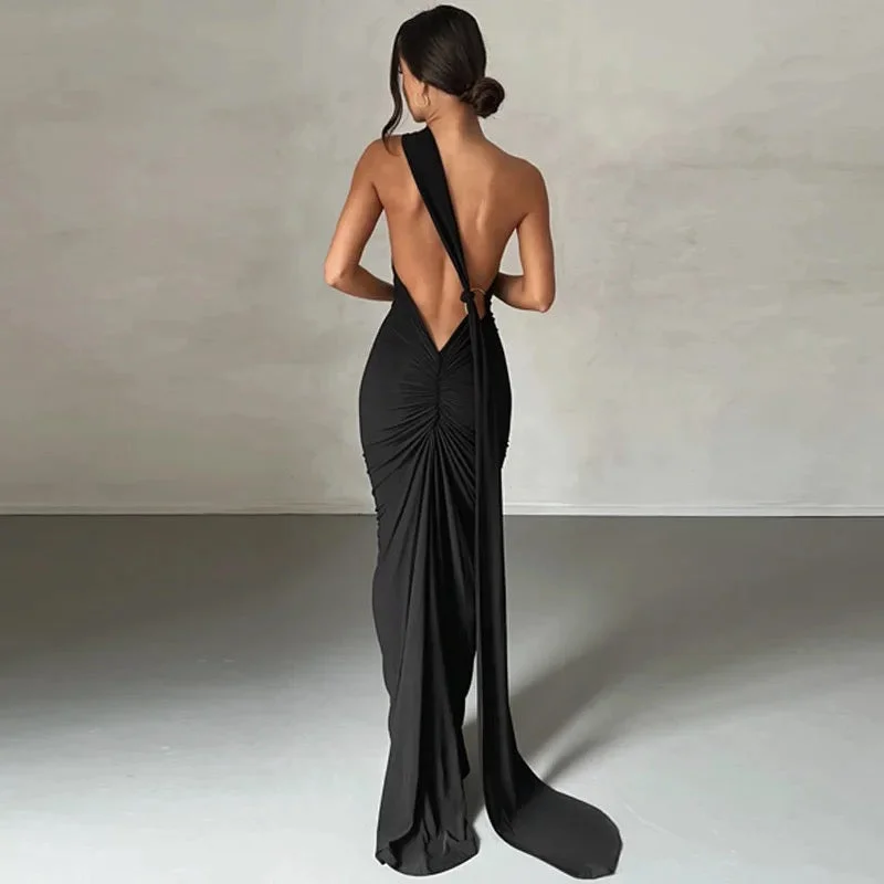 Romantic Data Ruby Statement  Backless Maxi Dress