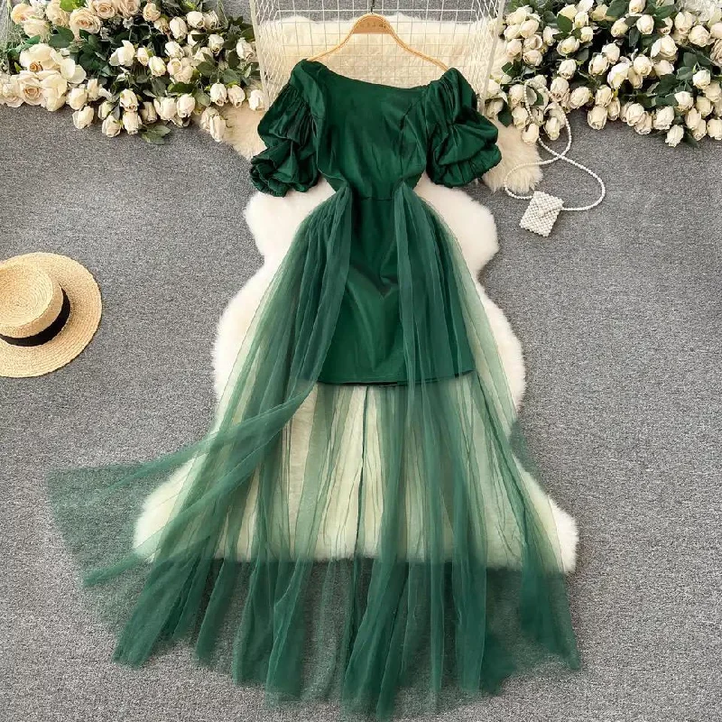 Modern Chic Zure Statement Maxi Dress
