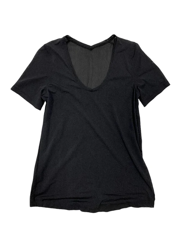 Casual And Versatile Athletic Top Short Sleeve By Lululemon In Black, Size: 4