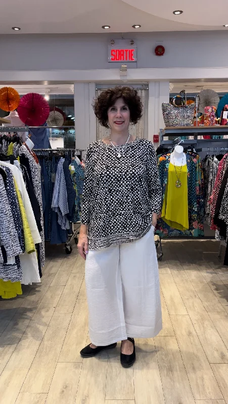 Unique Design Habitat Sale, 30667 Crop Pant, White 50% Off Regular Price