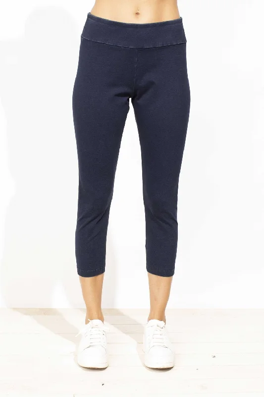 Soft Relaxation Wear Habitat, 31565 Crop Pant, Denim