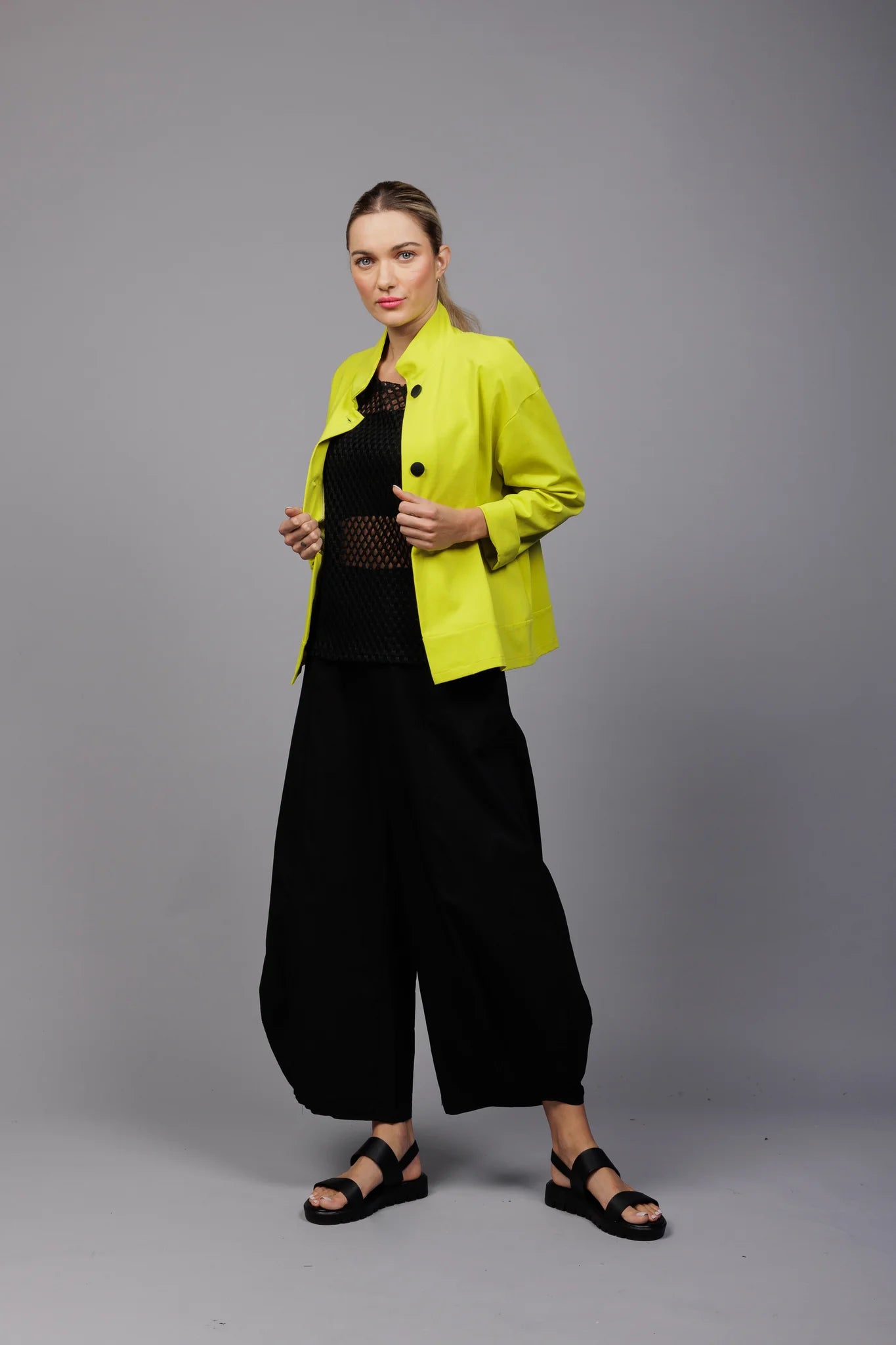 French Style Paolo Tricot, SU6123 Lantern Pant Black
