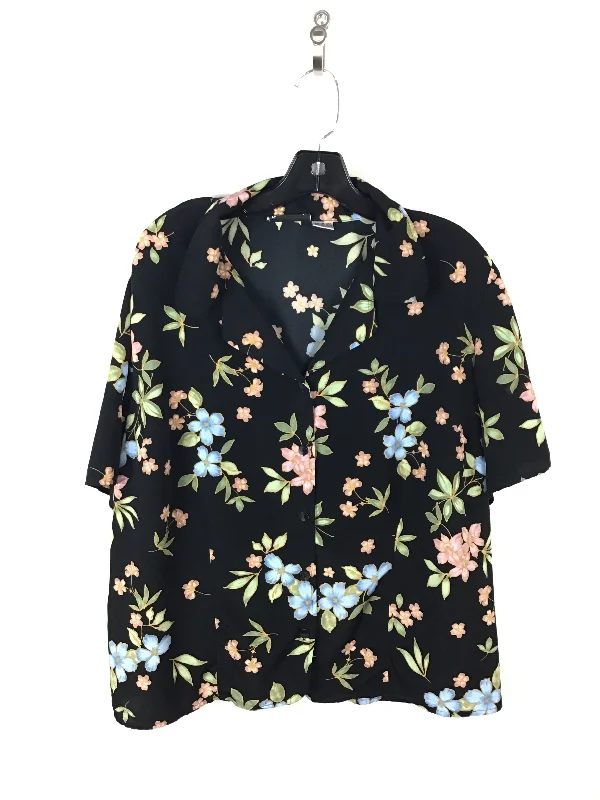 Urban Style Top Short Sleeve By Fashion Bug In Floral Print, Size: 1x