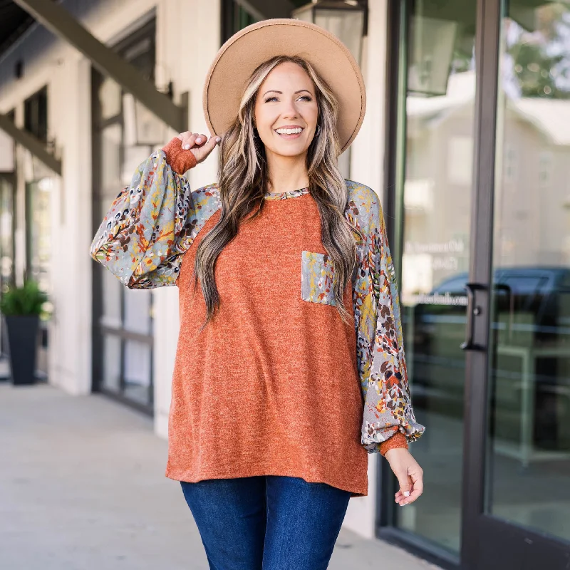 Exquisite Details Please Don't Leave Me Top, Rust