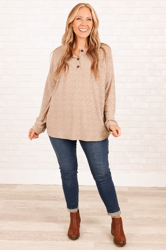 Printed Patterns Whimsical Wonders Top, Mocha